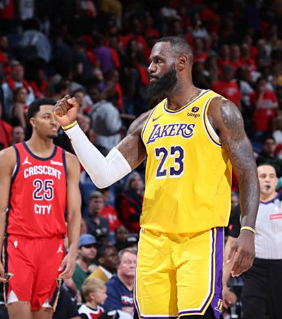 爱游戏官网axy阿扎伦卡焦点对战，科维托娃与30激战瑞士队分钟，出色发挥胜负难料！